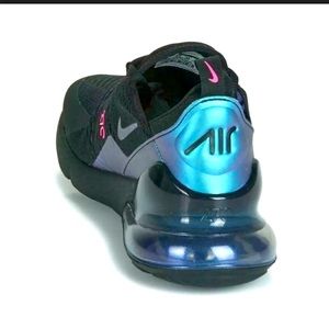 Nike airmax 270 throwback future